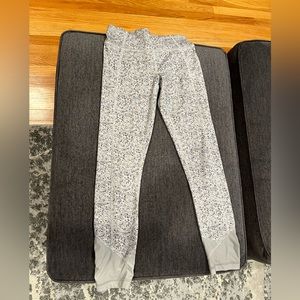 Great condition Lululemon leggings - Size 2